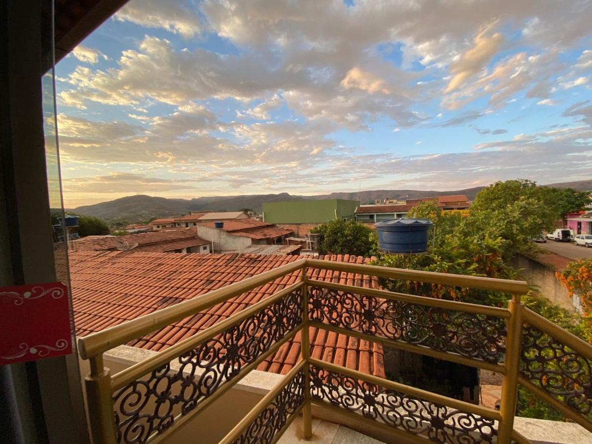 Suites Flor De Lis Pirenópolis エクステリア 写真